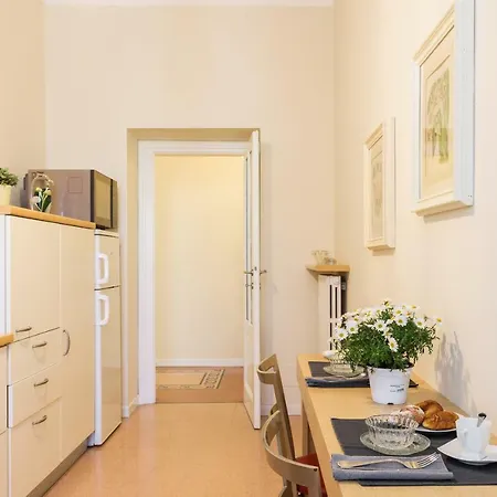 Palazzo Garibaldi - Myhomeincomo Lägenhet Como
