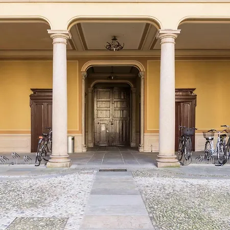 Palazzo Garibaldi - Myhomeincomo Lägenhet